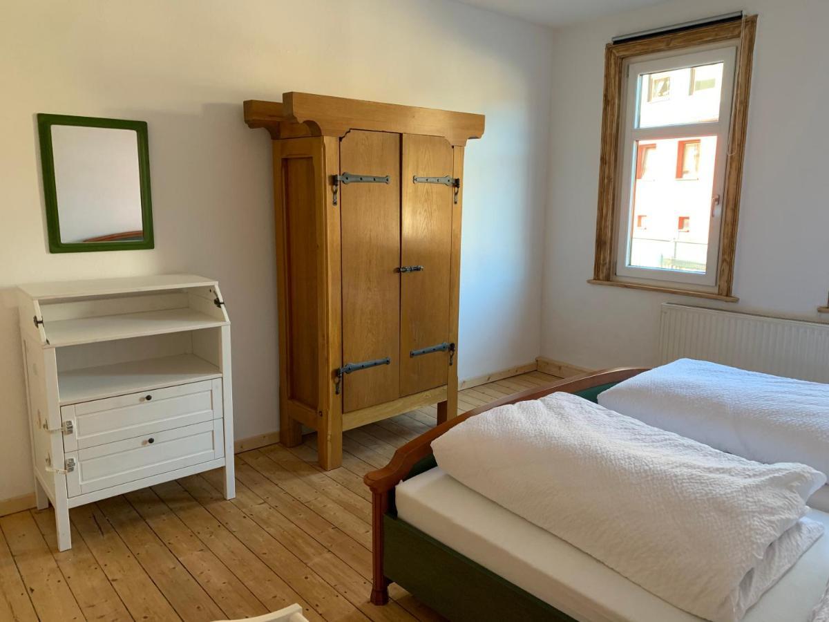 Familienferienhaus "Zur Alten Waescherei" Schmiedefeld am Rennsteig Eksteriør bilde